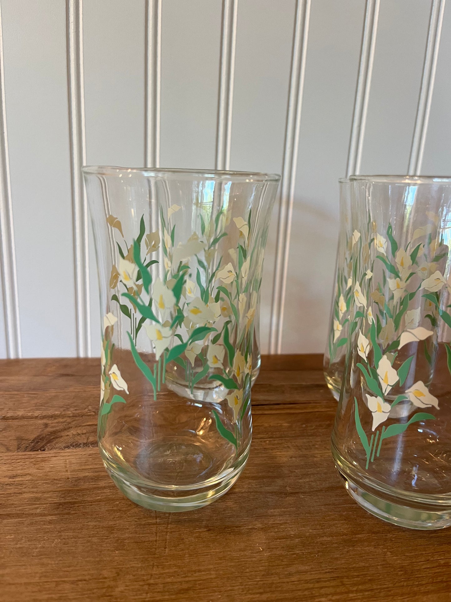 Vintage Calla Lilly Drinking Glasses, Set of 4